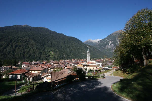 panorama di Pinzolo  pinzolodolomiti.it